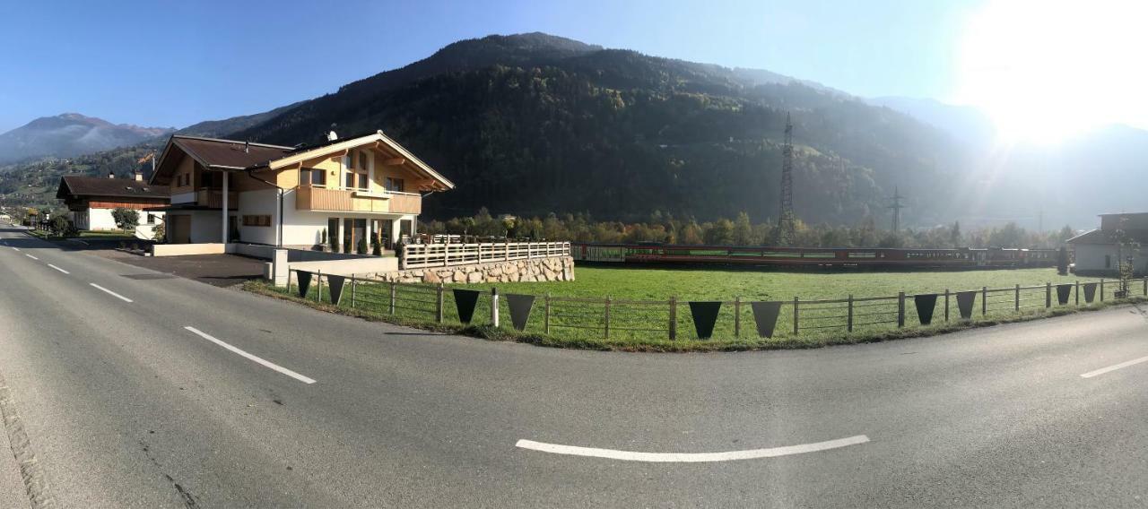 Neuhausliving Apartment Aschau Im Zillertal Bagian luar foto