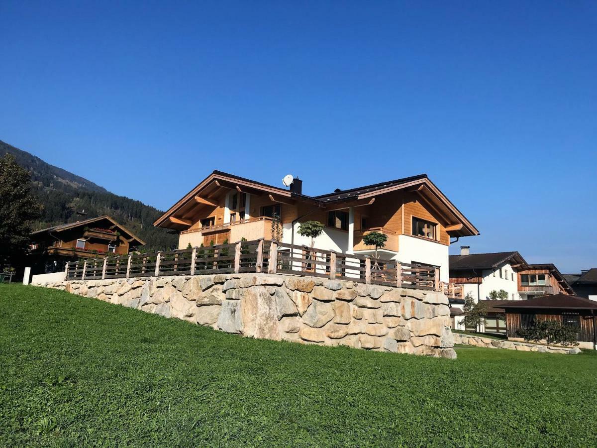 Neuhausliving Apartment Aschau Im Zillertal Bagian luar foto